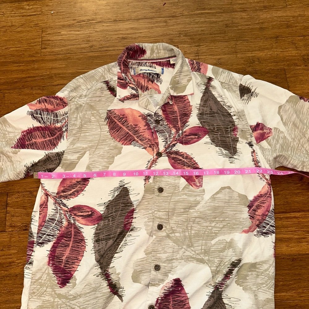 Men’s Tommy Bahama Floral Silk Shirt Size Large - Picture 4 of 5